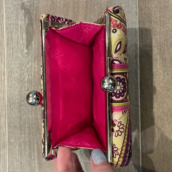 Vera Bradley wallet - Picture 7 of 9